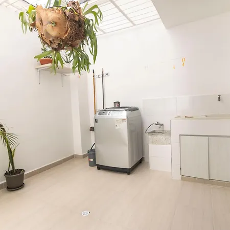 Ferienwohnung El Corazon Del Barrio Laureles Medellín Exterior foto